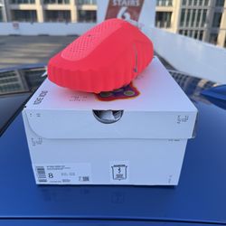 Nike Mind 001 Solar Red Size 8w (Brand New with Receipt)