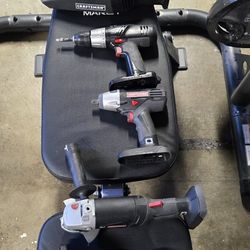 Craftsman C3 19.2v Tools, Charger And Batteries