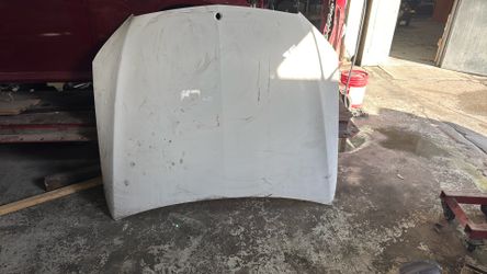 Mercedes C(contact info removed) Hood 