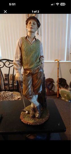 25 inch Classic Golfer Statue