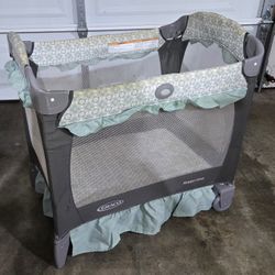 Graco Travel Crib 