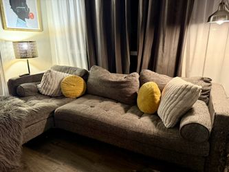 Article Sectional