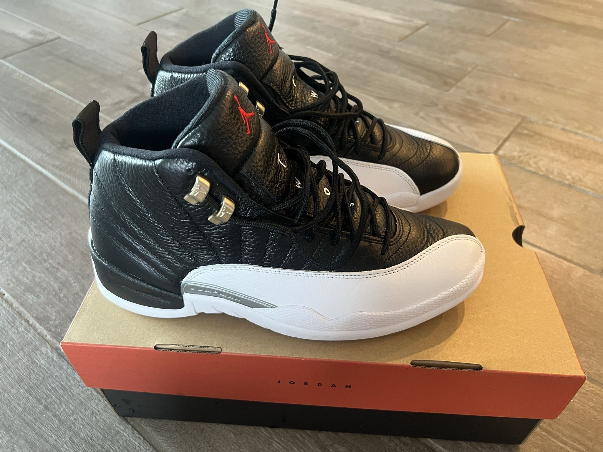 Air Jordan 12 Men's Retro White/Red-Black Size 10.5