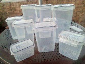 16 piece plastic container set
