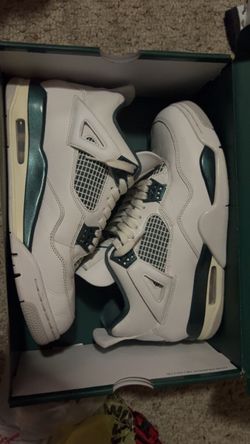 Air Jordan 4 oxidized green