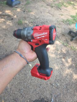 18v Hammer drill almost new no batterie no chárger tool only $70 Firme Área Jersey Village 77O41 low Ball will b ignored