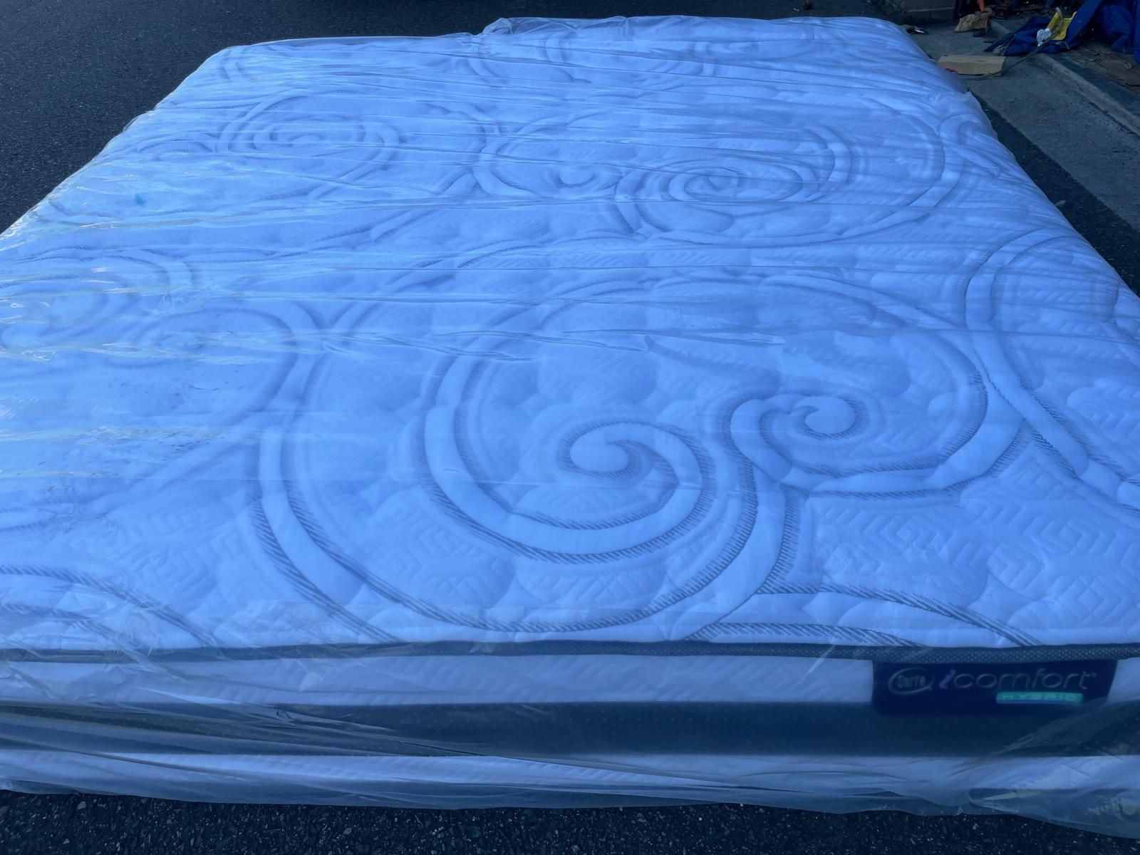 King Size Mattress And Box