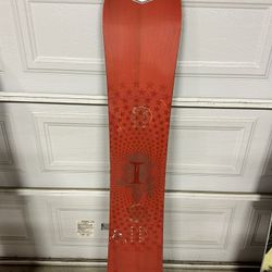 Snowboard