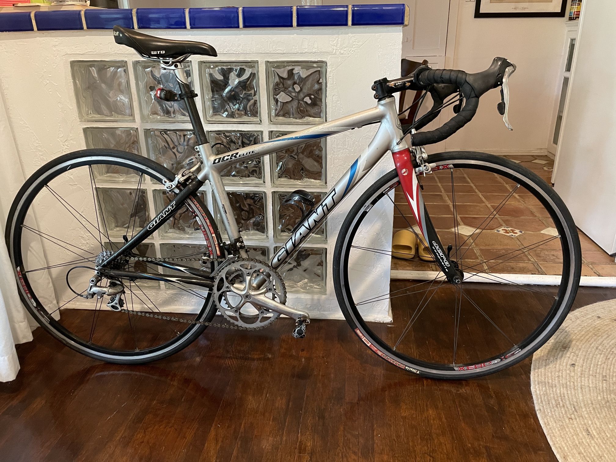Giant OCR road bike