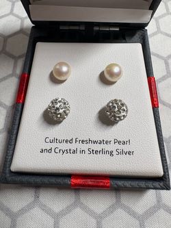 Sterling Silver Pearl & Crystal Stud Set