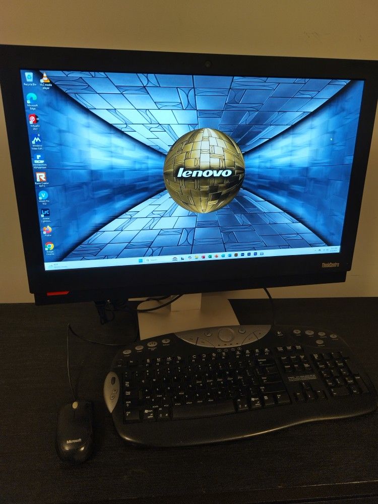 Lenovo 24 All In One, Win 11 Pro, Office, Virtual DJ, Photoshop Illustrator Lightroom Premiere - 2025 - $150
