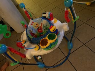 Baby bouncer
