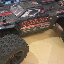 ARRMA KRATON 8S