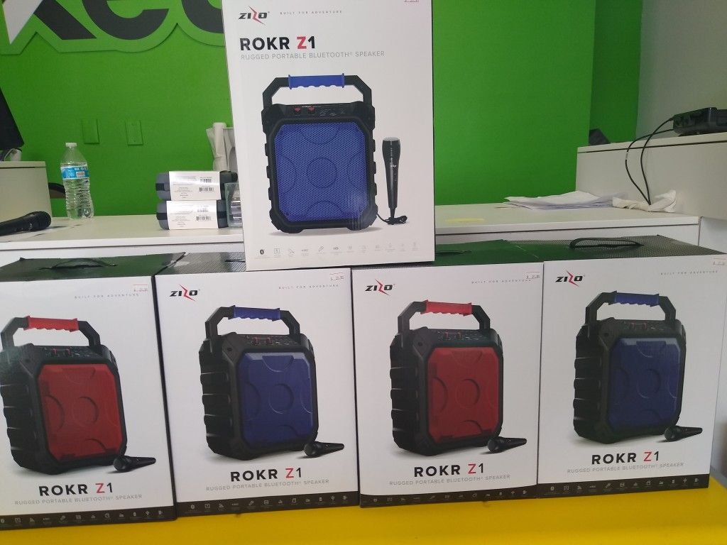 Z1 and z2 rokr Bluetooth speakers