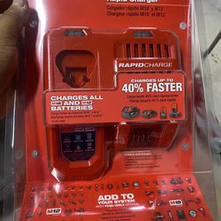 Milwaukee M12 and M18 Rapid Charger
