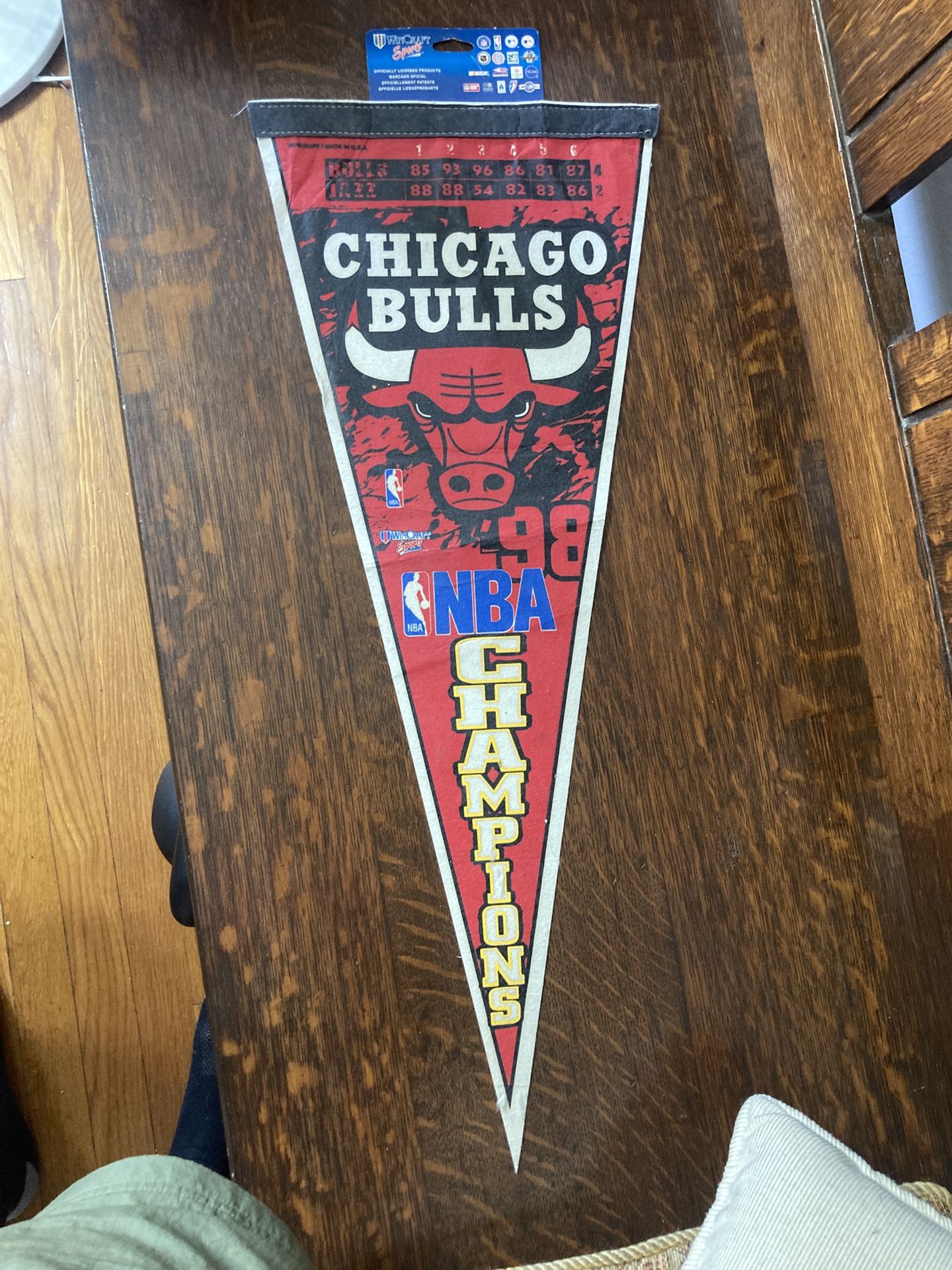 98 Chicago Bulls Championship Pennant