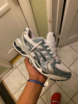 ASICS Kayano 14
