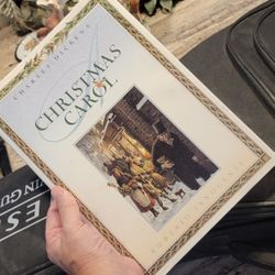 Book Christmas Carol 