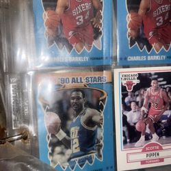 Bulks Of Sports Cards