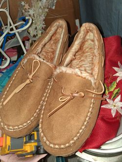 Men shoes size 13