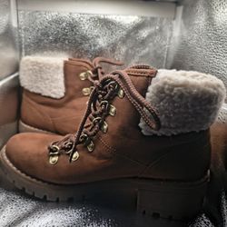 Women's St. John's Bay Boots 