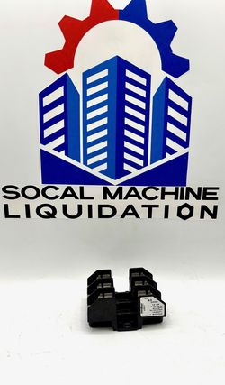 Marathon / RF30A3S / Fuse Block – 3 Pole – 30A / 250V