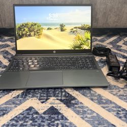 HP Pavilion 15 in. - touchscreen Laptop/ 16GB RAM