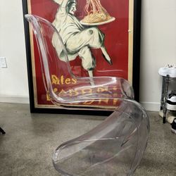 Set Of 4 Acrylic Chairs 