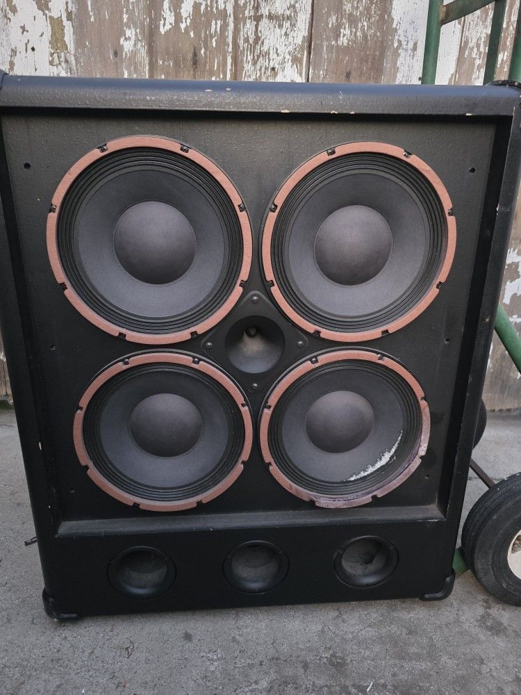 Used Ampeg Classic Series SVT410HLF 500W 4x10 Bass Cabinet