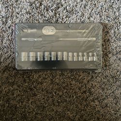 Snap On 17 Piece Metric General Service Set 1/4