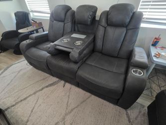 3 Seat Recliner and Sofa
