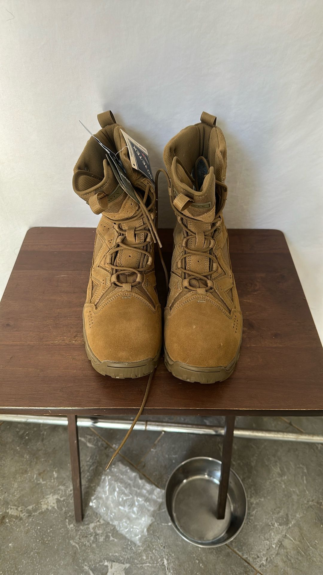 New Altima Apex SBM GTX Waterproof Boots Size 10.5