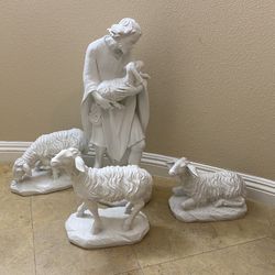 Christmas Stable Diorama Statue Figure ( Only The 3 Lambs)