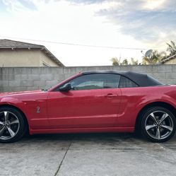 2005 Ford Mustang