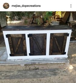 Mejia's Console Tables