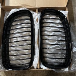 BMW e90/e91 black front grilles (LCI) 2009-2011
