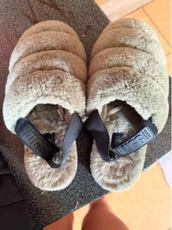 UGG green slide