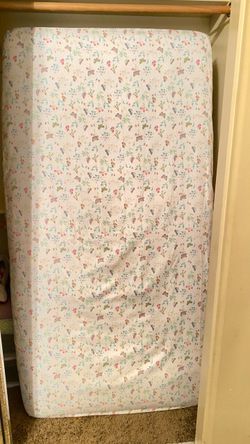 Twin mattress