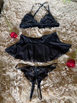 Black Lace Lingerie 3-Piece Set