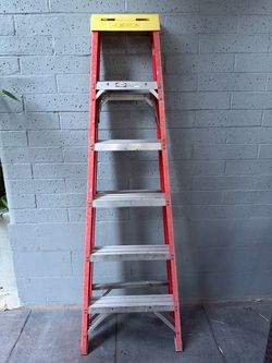 6 foot Werner Fiberglass Step Ladder