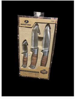 Set Of 3 Mossy Oak Hunting Knives