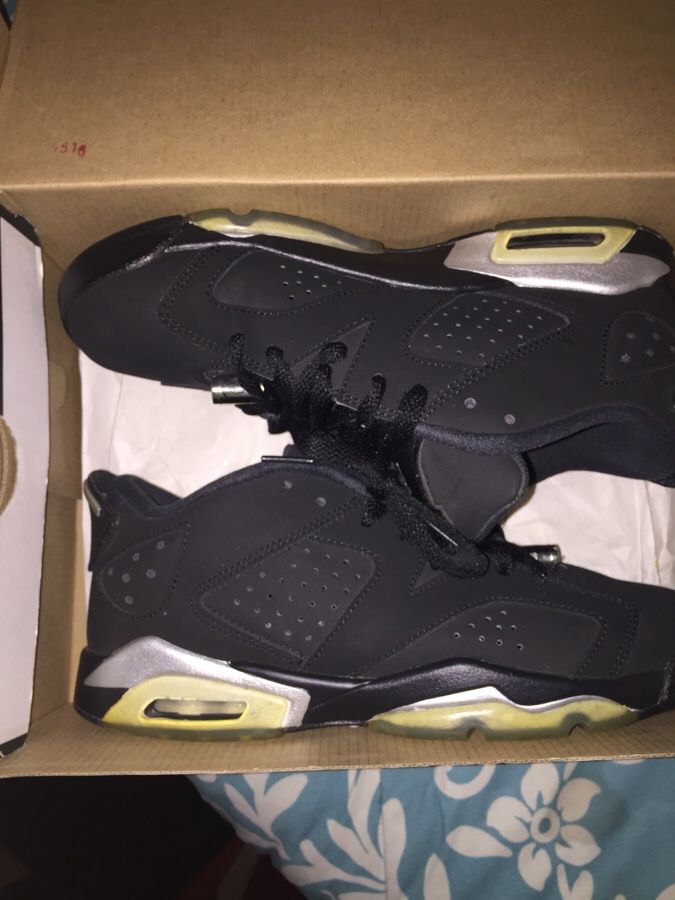 Low top Chrome 6s size 6.5 Accessories Accessories