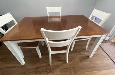 Dining Table Set with 4 Chairs