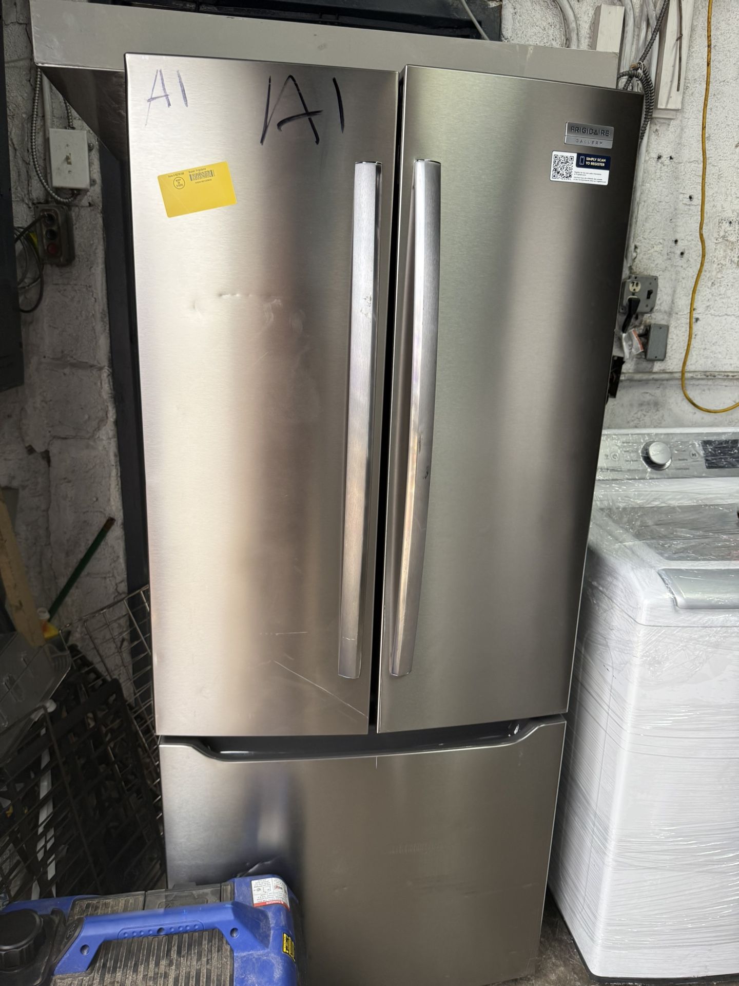 frigidaire 31 inches refrigerator 3 door