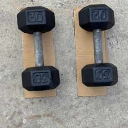 Iron Dumbbell Set 30 Lbs Each 60 Lbs Total Weight 