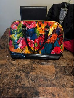 Worn 2x like new large purse $25