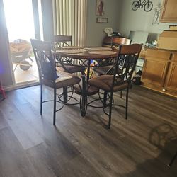 Kitchen Table 