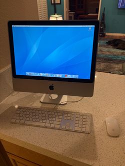 Apple iMac Desktop Bundle – Keyboard & Magic Mouse – $125 OBO