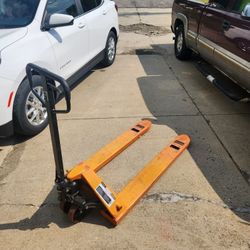 Haul Master 2.5 Ton Pallet Jack