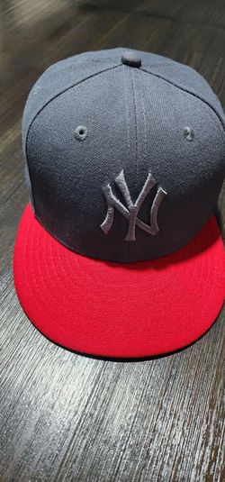 NY Yankees Snapback Cap Navy and Red